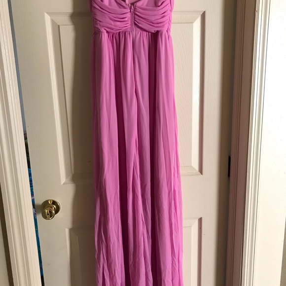 Clothing - Picture 2 of 8